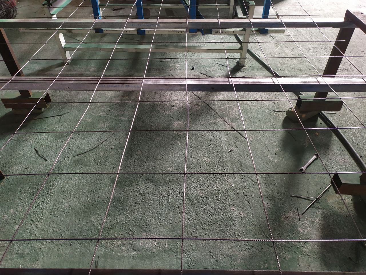 grid14.jpg